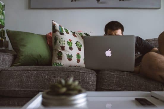 Afbeelding: https://images.unsplash.com/photo-1523939158338-1708c2391359?ixlib=rb-1.2.1&ixid=eyJhcHBfaWQiOjEyMDd9&auto=format&fit=crop&w=2550&q=80